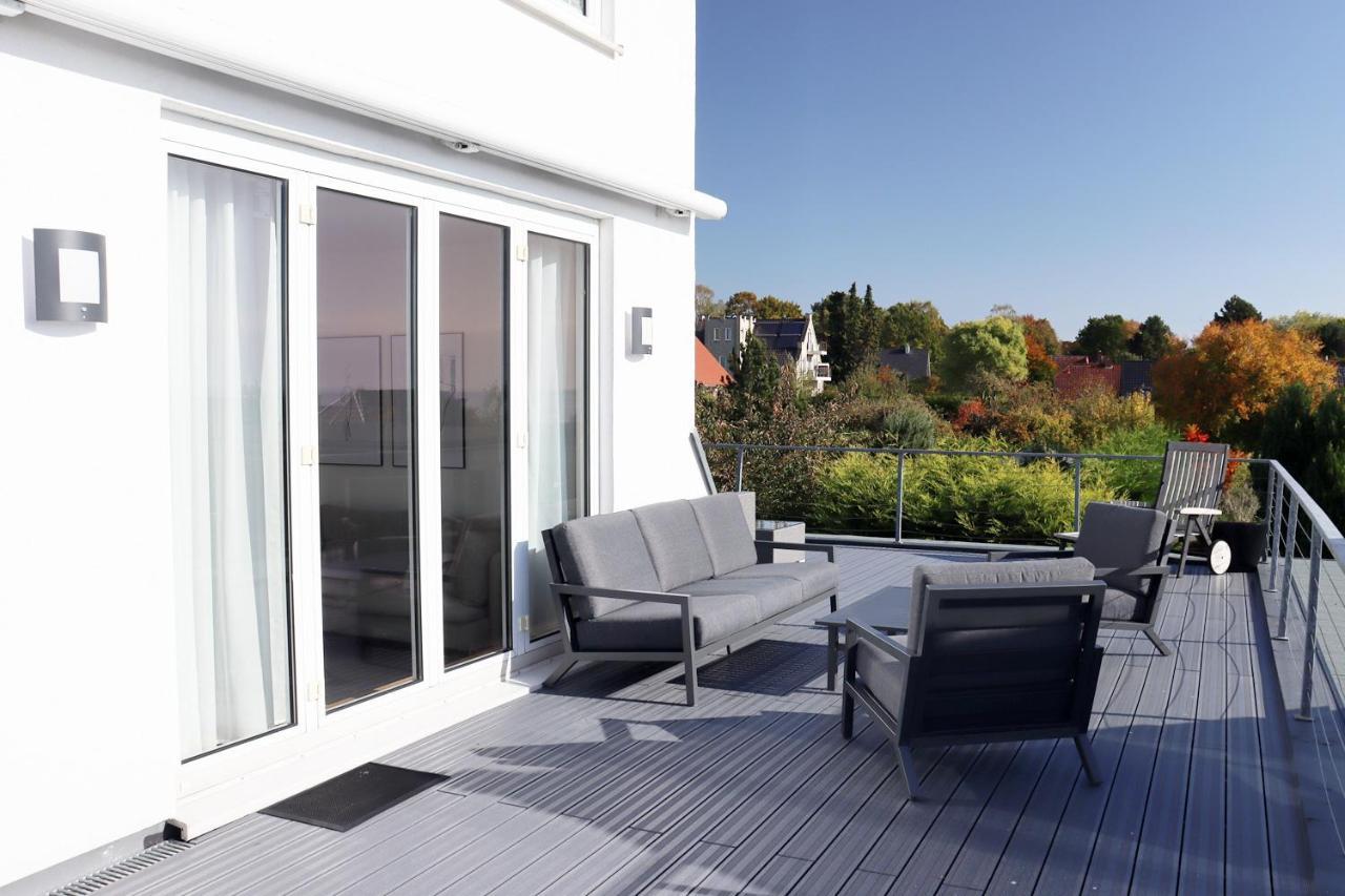 Grosse Penthouse Ferienwohnung Mit Meerblick, Sonnenterrasse & Luxusbad Von "Momentic" Зирксдорф Екстериор снимка
